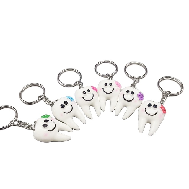 Cheaper Plastic High Quality White Tooth Shape Keychain Toy for  Dentist Office