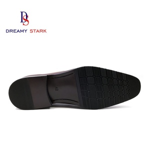 Mocasines de Invierno Vintage de Alta Calidad en Cuero Genuino de Dos Tonos, Diseño Cómodo y Fácil de Poner, Hechos a Mano, con Logotipo Personalizado, Marca Original para Hombre - Product Image 4