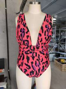 Prodotti di tendenza 2023 nuovi arrivi donna Plus Size costume da bagno rosso leopardo stampa Bikini donna XXXL costumi da bagno un pezzo - Product Image 6