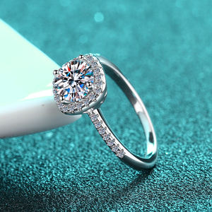 Anillo de Plata de Ley S925 con Moissanita VVs1 de 1 Quilate, Corte Redondo, Estilo Cuadrado, para Compromiso, para Mujer - Product Image 4