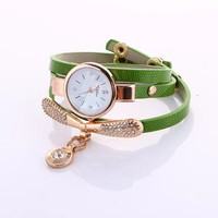 Jam tangan kuarsa berlian imitasi untuk wanita, arloji gelang capung Dial kecil 28mm, jam tangan hadiah untuk wanita