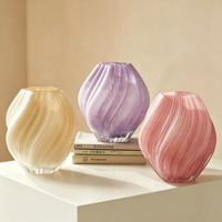 Vase en verre décoratif, ornement, design torsadé émaillé couleur maltose, décoration moderne pour la maison, vase à fleurs en verre hydroponique
