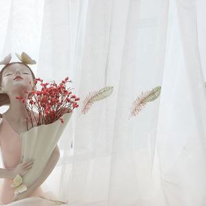 Rideaux Transparents Blancs de Luxe à Prix de Gros pour Salon - Product Image 1