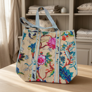 Nuevo Bolso Tote de Algodón Hecho a Mano en India con Estampado a Bloque, Bolso de Compras para Mujer, Bolso de Hombro Acolchado con Estampado a Bloque Hecho a Mano - Product Image 1