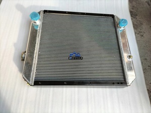 หม้อน้ำไฮดรอลิกสำหรับรถขุด PC60-7 อะไหล่เครื่องจักรก่อสร้าง - Product Image 3