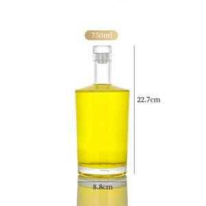 Nouveau design en stock rond dix-neuf ans 750ml cristal silex verre whisky vin esprit bouteille de liqueur avec couvercle en liège - Product Image 1