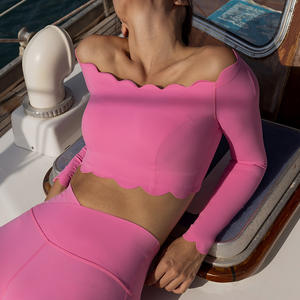 Completo Sportivo da Donna a Maniche Lunghe con Spalle Scoperte e Bordo Ondulato Smerlato per Palestra Fitness Pilates e Yoga - Product Image 6