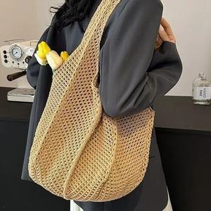 Sac à bandoulière en coton tissé décontracté pour femmes, grande capacité, nouveau design en paille écologique creuse, sac de plage pour les vacances - Product Image 2
