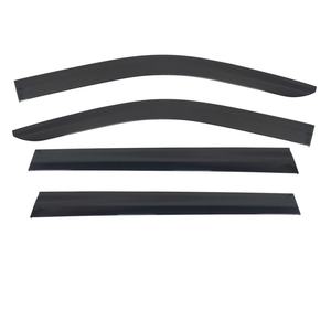 Déflecteurs de vent latéraux pour vitres de voiture, pare-soleil et protection anti-pluie WEATHER SHIELD VENTVISOR pour TOYOTA INNOVA CROSS ZENIX 2023 - Product Image 1