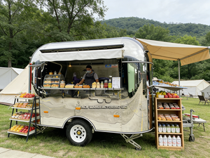 Remorque alimentaire entièrement équipée en fibre de verre avec cuisine complète, design remorquable pour la restauration rapide et la vente de glaces - Product Image 5