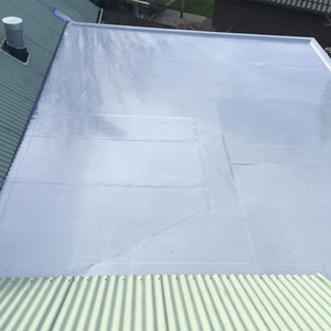 Recubrimiento Líquido de Poliurea Monocomponente Resistente a los Rayos UV de Alta Calidad para Barcos <span class=keywords><strong>y</strong></span> Muebles, Venta al Por Mayor de Fábrica - Product Image 5