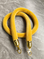 Corde de délimitation en velours jaune pour barrière de contrôle de foule, corde en velours pour file d'attente avec crochet doré