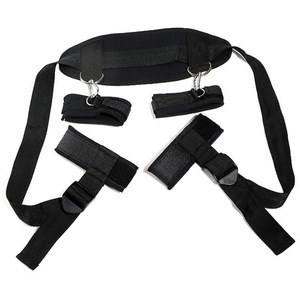 Commercio all'ingrosso erotico Sexy prodotti Split Open Leg M cintura in pelle con Eyemask Bdsm Sex Bed Bondage Set per donne uomo - Product Image 6