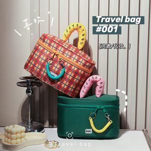<b>Travel</b> Bag Large Capacity Waterproof Cosmetic <b>Case</b> With Zipper And Soft Handle For Women Fashion Geometric Pattern - Product Image 1