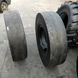 Factory Direct Supply Smooth Steel <strong>Drum</strong> Road Bias Roller Tyre 11.00-20 Road Roller <strong>Tire</strong> - Product Image 1