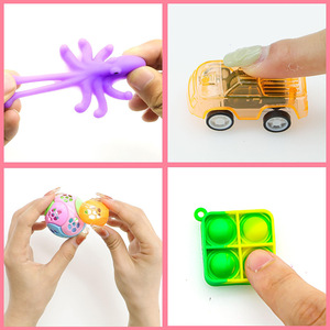 Jincan - Ensemble de 150 jouets - Vente chaude sur TikTok - De nombreux jouets intéressants pour soulager le stress des enfants - Emballage en boîte colorée - Vente en gros d'usine - Product Image 4