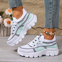 Baskets légères et respirantes pour femmes grandes tailles, semelle souple antidérapante, à lacets, doublure en maille, tendance mode printemps-été-automne