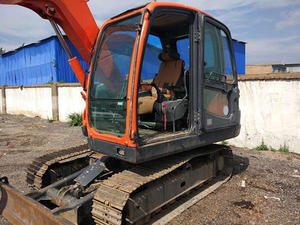 Miniexcavadora Usada DOOSAN DH75 de 7.3 Toneladas con Motor, Bomba, Rodamientos y Componentes Principales PLC a Bajo Precio - Product Image 3