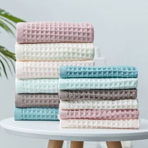 Toalla de Baño Tipo Waffle de Grado Comercial, Alta Densidad, Sin Bolitas, para Hoteles - Product Image 6