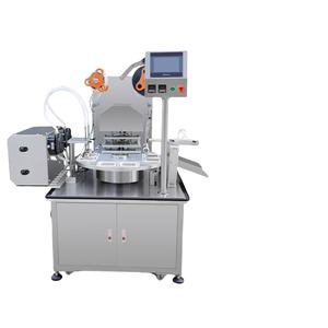 Machine de formage, de remplissage et de scellage entièrement automatique à rotation pour gobelets d'eau minérale commerciaux - Product Image 1