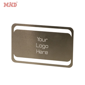 Personalisierte NFC-Metallkarte mit Laserzuschnitt – Premium-Magnetstreifen für Mitgliedschaft, Bank, Amex – Schwarze Metall-Kreditkarte mit RFID und NFC-Funktion - Product Image 4