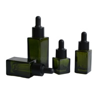 Vente en gros de flacons en verre carrés vides avec compte-gouttes verts de 5 ml, 10 ml, 15 ml, 30 ml pour huiles essentielles, soins de la peau, cosmétiques, trousse de voyage