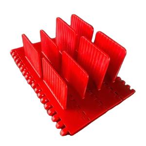 Duurzame Pom Kunststof Modulaire Band Met Vluchten Voor Helling Transportsysteem Instelbare Snelheid In Fabrieken - Product Image 1