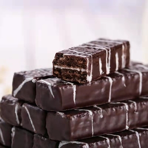 Bocadillos de comida deliciosa al por mayor de China Bocadillos exóticos Sabor a chocolate Galletas de chocolate Oreoo Barra de chocolate 590G - Product Image 6