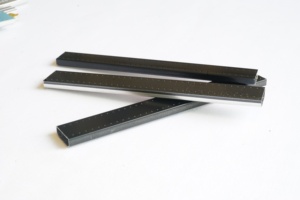 Espaciador de Aluminio Pintado No Flexible para Puertas de Doble Acristalamiento y Accesorios de Vidrio Aislante con Tira de Aluminio - Product Image 4