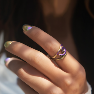 Bague tendance en acier inoxydable 316L plaqué or PVD, émail violet, design spirale, bijoux pour femmes - Product Image 3