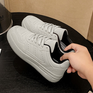 Scarpe da Uomo con Rialzo Interno, Sneakers Casual Slip-On con Fodera in Rete Traspirante per Moda Autunnale e Corsa - Product Image 2