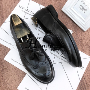 Nouvelles chaussures en cuir à motifs brocart de style britannique - Mocassins à franges en cuir véritable pour hommes - Chaussures en cuir ajustées haut de gamme - Product Image 5