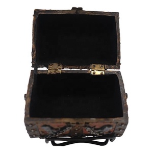 OEM Custom Luxury Small Size Multi Color Dungeons and Dragons Resin Pirate Mini <strong>Treasure</strong> Chest Jewelry <strong>Boxes</strong> - Product Image 4