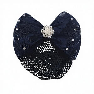 Couverture de chignon <span class=keywords><strong>filet</strong></span> Snood <span class=keywords><strong>filet</strong></span> à <span class=keywords><strong>cheveux</strong></span> nœud papillon décor femmes perles pince à <span class=keywords><strong>cheveux</strong></span> nœud dentelle fleur cristal - Product Image 1