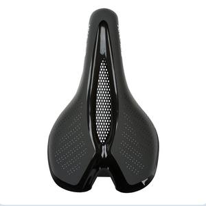 Sillín de Bicicleta Bolany Hollow Negro con Luz Trasera para Bicicleta de Montaña y Carretera - Product Image 2