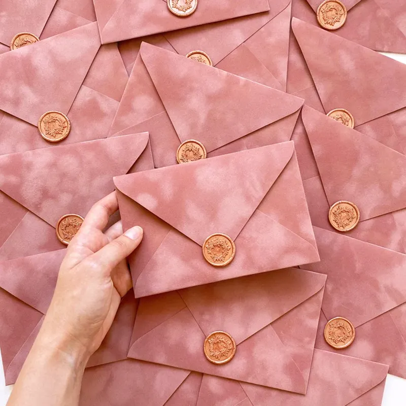 Envelopes de veludo a7 luxuosos, envelopes autoadesivos coloridos de veludo para casamento, envelopes de convite para festas