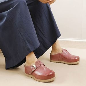 Nouvelles sandales d'été 2025 pour femmes en cuir véritable souple, style vintage, pour l'extérieur - Product Image 4