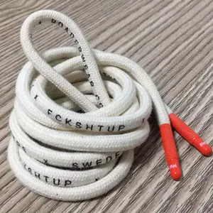 Benutzer definierte Logo-Druck Kordel zug Cord Coloured Draw String Runde Hoodie String mit Metallspitzen