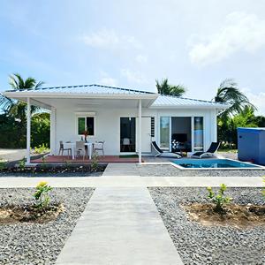 Complexe hôtelier de luxe <span class=keywords><strong>en</strong></span> conteneurs avec <span class=keywords><strong>piscine</strong></span> privée, maison de vacances modulaire préfabriquée pour le tourisme tropical - Product Image 1