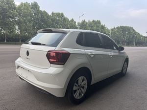 Pour <span class=keywords><strong>Polo</strong></span> Plus 2023 1.5L Automatique Version Panoramique Peinture d'origine Voiture d'occasion Henan Exportation de voitures actuelles - Product Image 5