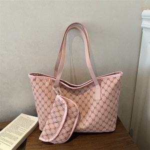 Sac fourre-tout grande capacité pour <span class=keywords><strong>femme</strong></span> avec <span class=keywords><strong>pochette</strong></span>, réversible 2-en-1, sac à bandoulière en PU, sac à main léger de créateur pour le <span class=keywords><strong>travail</strong></span> quotidien, sac d'université - Product Image 4