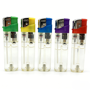 Briquet de football de haute qualité à <span class=keywords><strong>prix</strong></span> abordable, briquet <span class=keywords><strong>électronique</strong></span> en gros de Chine, fabricant de briquets à gaz butane non rechargeables - Product Image 2