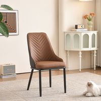 Chaise de salle à manger scandinave en forme de V avec siège en cuir et dossier en métal pour la maison, le bureau ou la restauration
