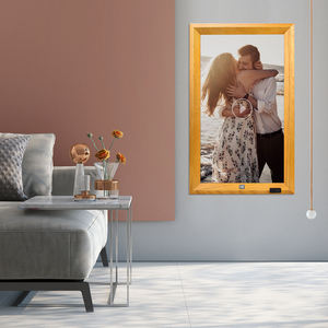 Khung ảnh kỹ thuật số thông minh KODAK 17 inch có WiFi, hiệu ứng gỗ - Chia sẻ ảnh và video ngay lập tức qua email hoặc ứng dụng - Product Image 5