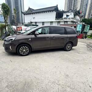 Buick GL8 2022 MPV Listo para Enviar, Auto Usado Familiar en Stock, Asientos de Cuero, Pantalla Táctil, Techo Corredizo, Cámara Trasera - Product Image 1
