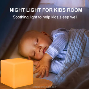 Venda quente 16 cores LED cubos de plástico 10cm/3,94 polegadas tamanho pequeno interior iluminação decorativa 16 cores LED cubo de luz - Product Image 4