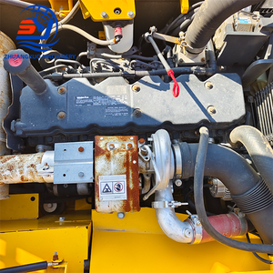 Mini modèle d'excavatrice KOMATSU PC200 d'occasion de haute qualité avec moteur Cummins capacité de 20 tonnes Vente japonaise originale à bas prix - Product Image 6