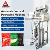 Machine d'emballage automatique de snacks VFFS avec purge d'azote pour amandes, noix de cajou, cacahuètes grillées, maïs soufflé, plantains et chips de pommes de terre