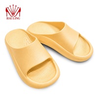Sandales tendance en EVA à semelle épaisse, personnalisables avec logo, vente en gros, pantoufles plateforme unisexes
