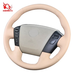 Accessoires de voiture <span class=keywords><strong>Couvre</strong></span> <span class=keywords><strong>Volant</strong></span> Intérieur Crème Sport <span class=keywords><strong>Cuir</strong></span> Produit 1 Pcs pour Nissan Patrol Frontier 2022 MR.BULLS - Product Image 1
